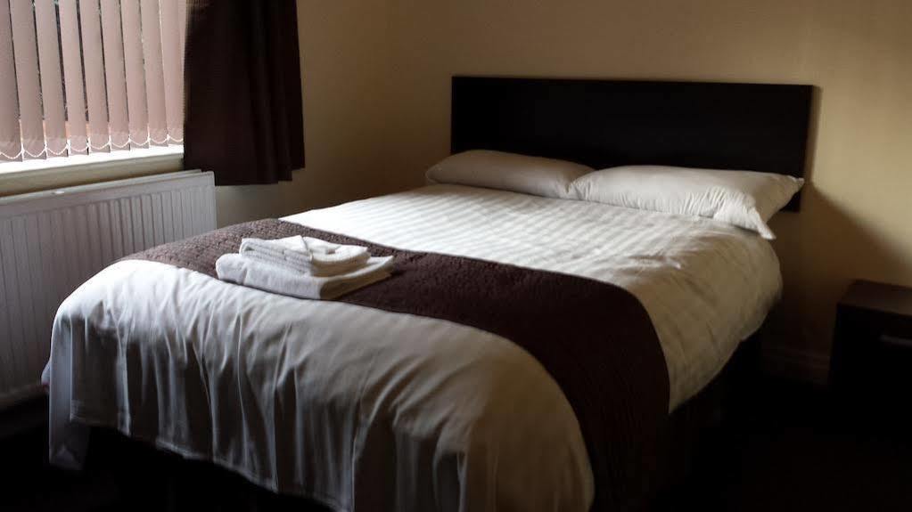 Mount Guest House Denton  Bagian luar foto